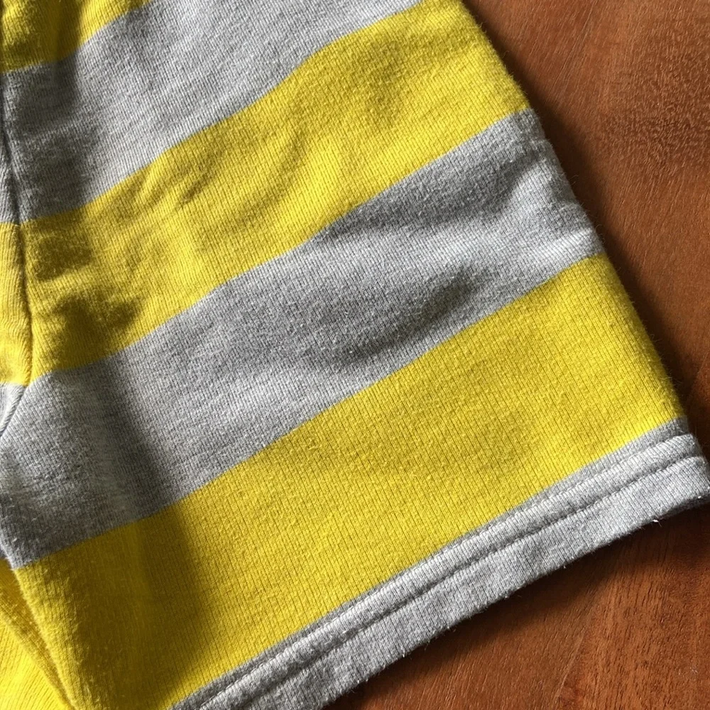 Old Navy boys bundle of two striped shorts blue yellow grey summer 18-24 months